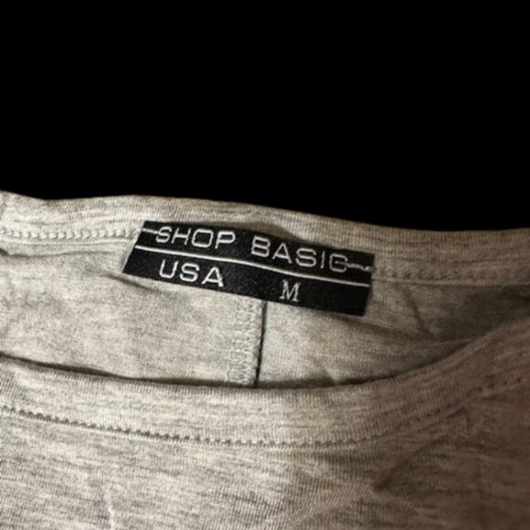 Multi Colored Round Neck Sleeveless Tunic With Side Pockets - Picture 4 of 10